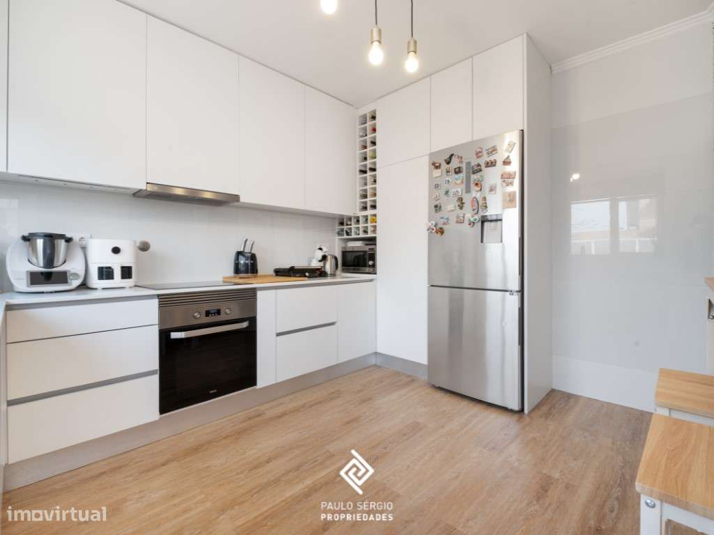 Moradia T3 localizada em Serzedo - Grande imagem: 4/28