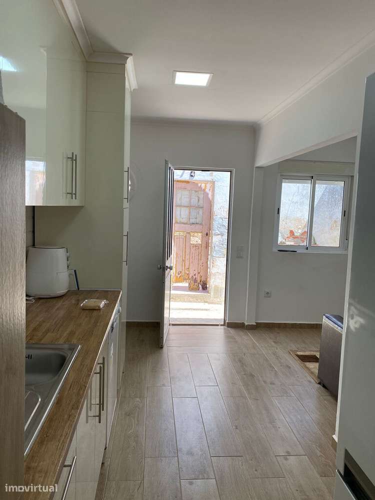 Venda Moradia - Grande imagem: 4/26