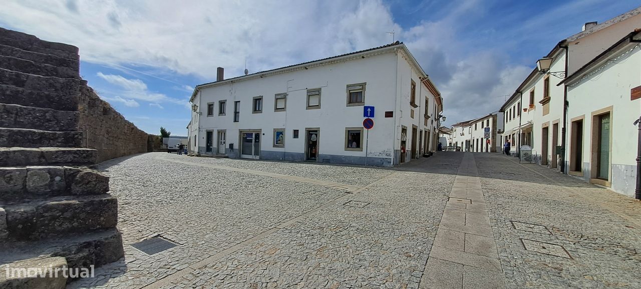 Prédio em Miranda do Douro