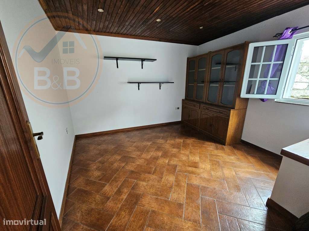 Moradia T2 em pedra para arrendamento em Alvite, Cabeceiras de Basto - Grande imagem: 4/17