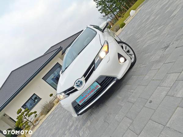 Toyota Auris 1.8 VVT-i Hybrid Automatik Comfort - 4