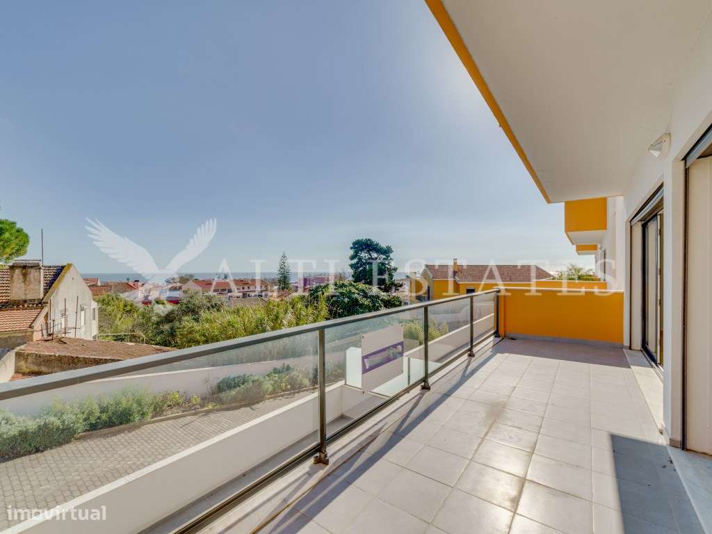 Apartamento Duplex T3 Virado a Sul com Vista Mar, Pronto a Estrear-5