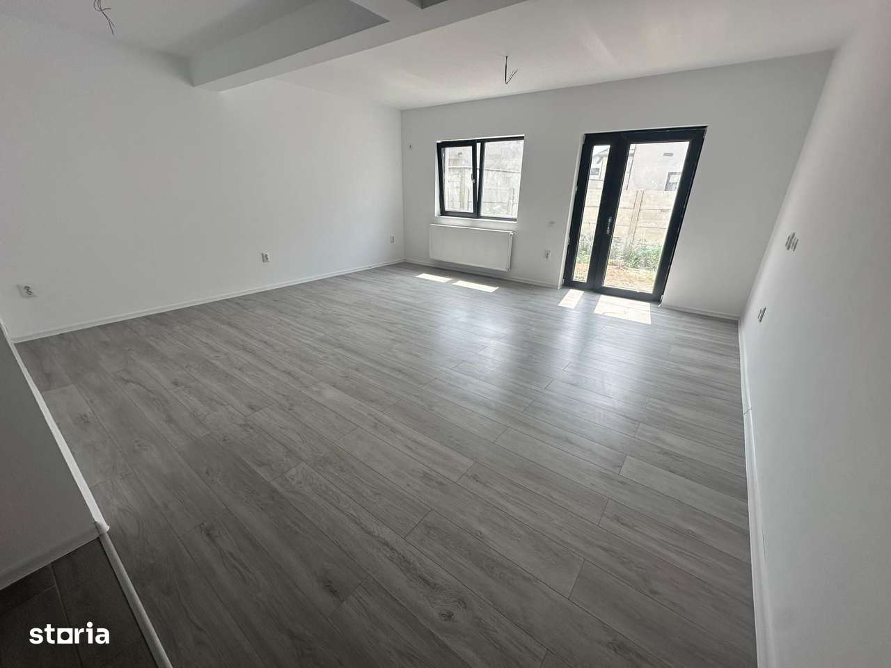 CASA TIP DUPLEX BRAGADIRU, TOATE UTILITATILE, CURTE 165 MP, COMIS 0% - Imagine principală: 2/13