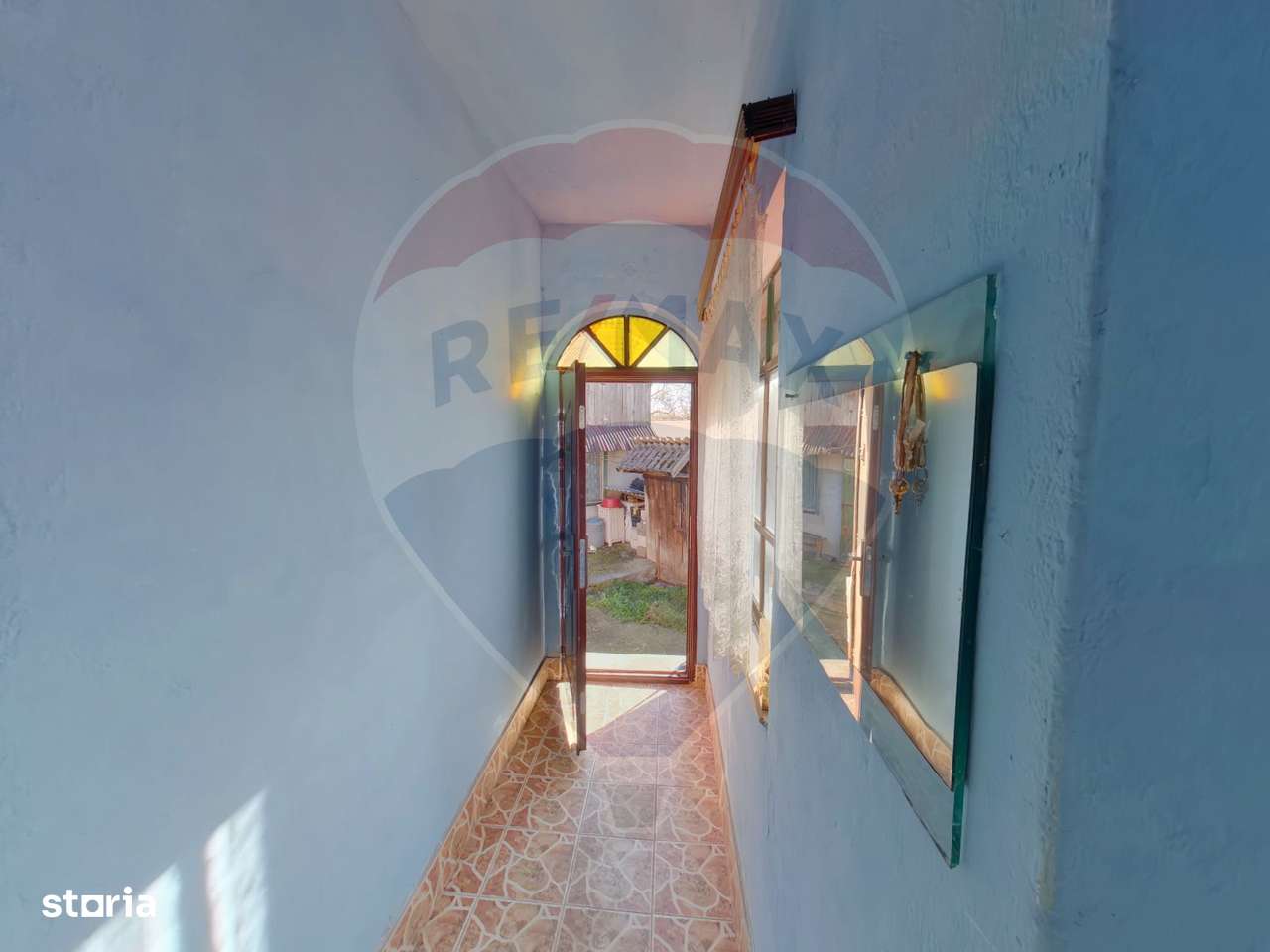 Casă cu 5 camere de vânzare, str. Crișan - Imagine principală: 5/15