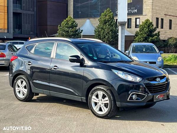 Hyundai ix35 2.0 CRDi 4WD Automatik Style - 2