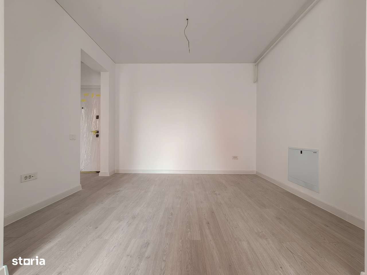 Studio 44mp premium luminos cu terasa si dormitor-incalzire pardoseala-3