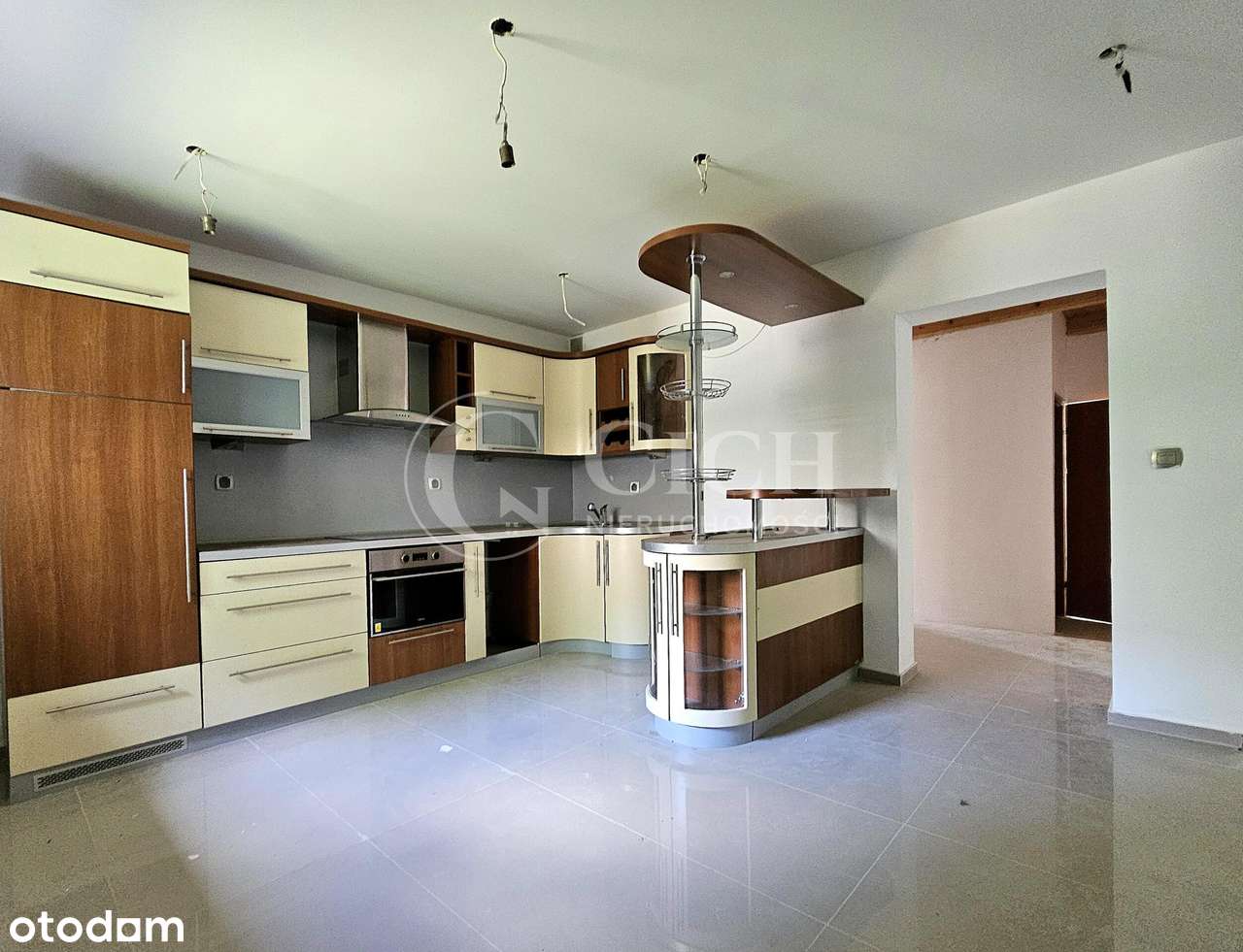 Dom z dużą działką w atrakcyjnej cenie.-12