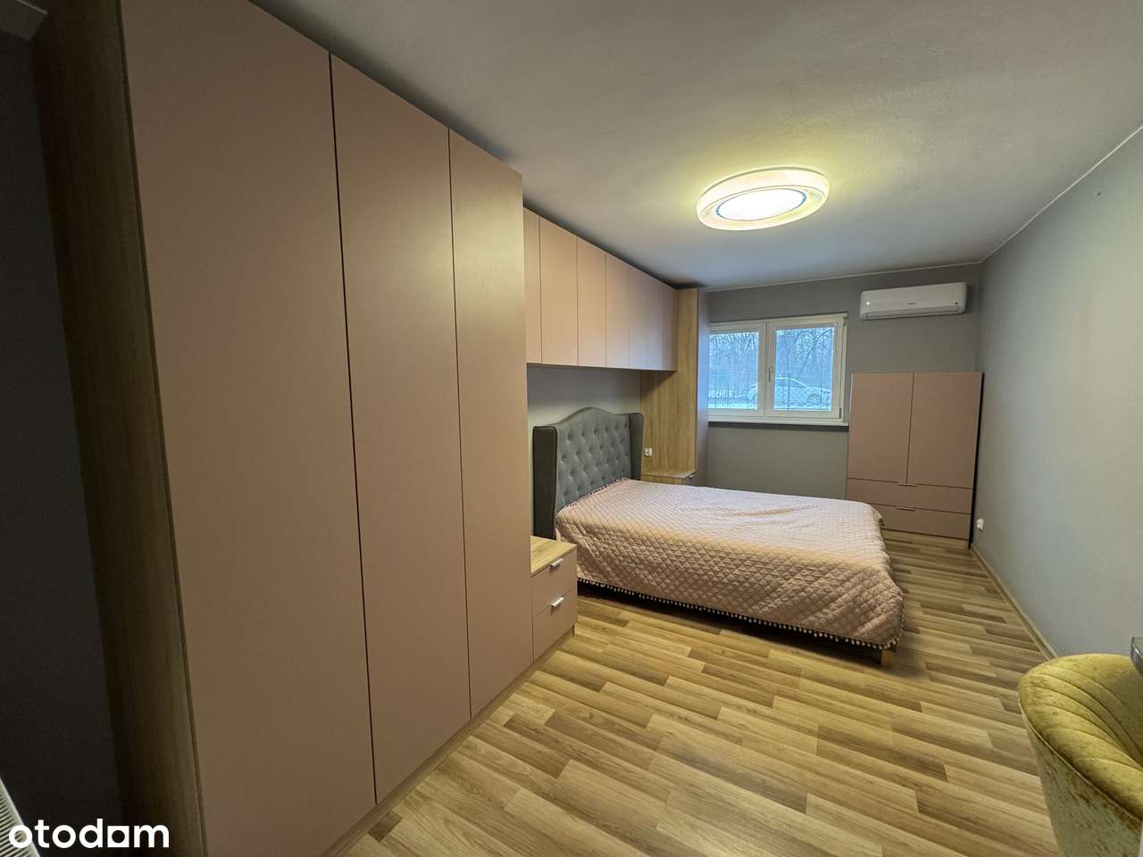 Dom z dużą liczbą pokoi – idealny dla rodziny lub pod inwestycję-3