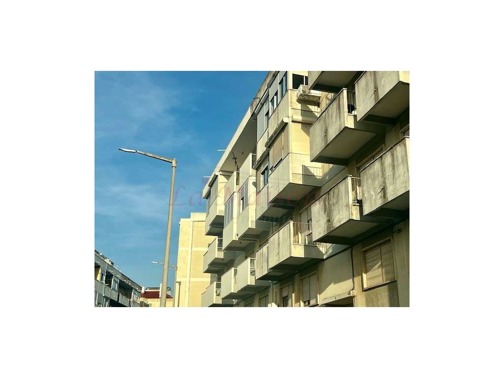 Apartamento T2 na Póvoa de Santo Adrião-16