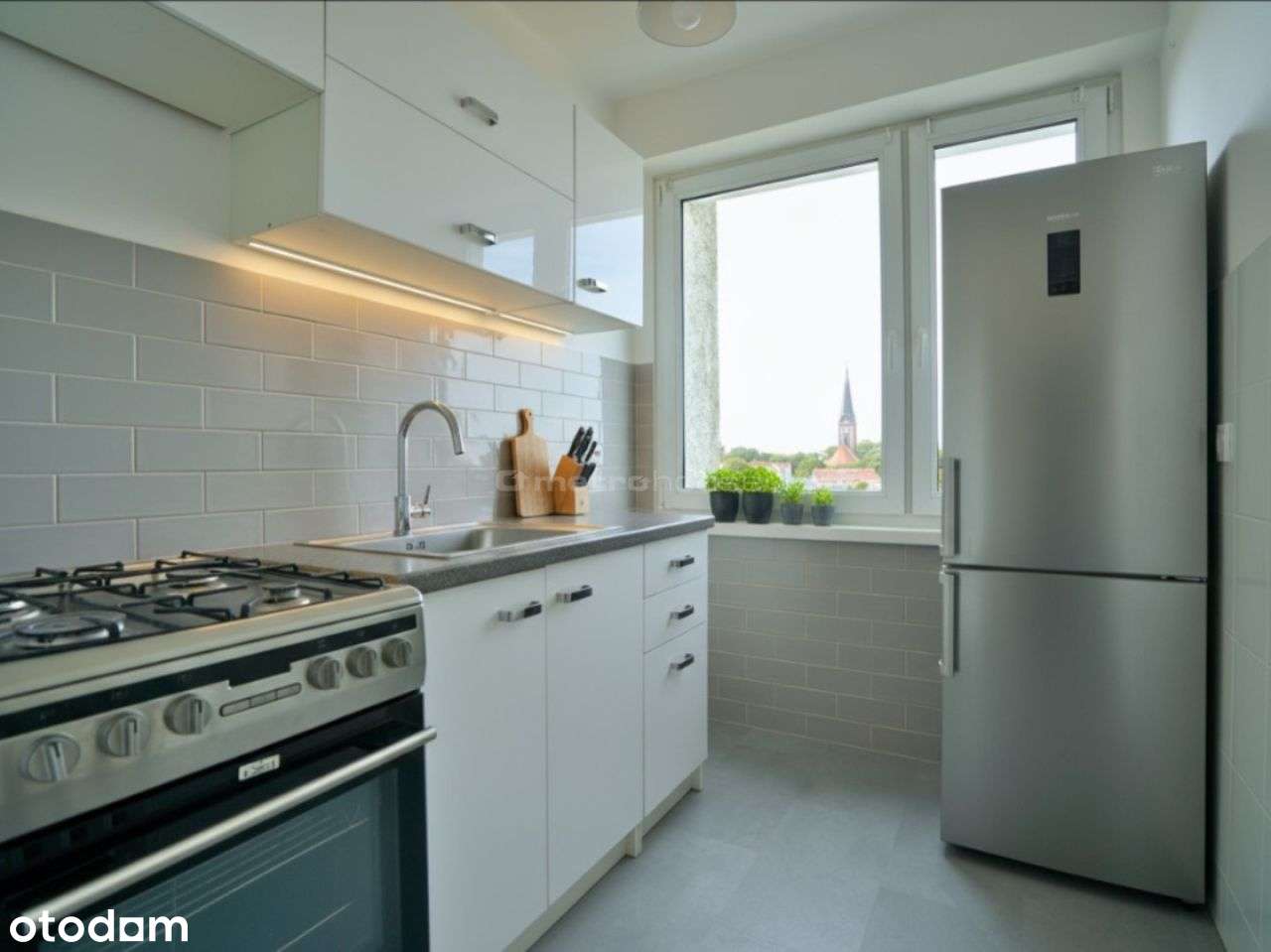 Po remoncie! 3 słoneczne pokoje z pięknym widokiem-4