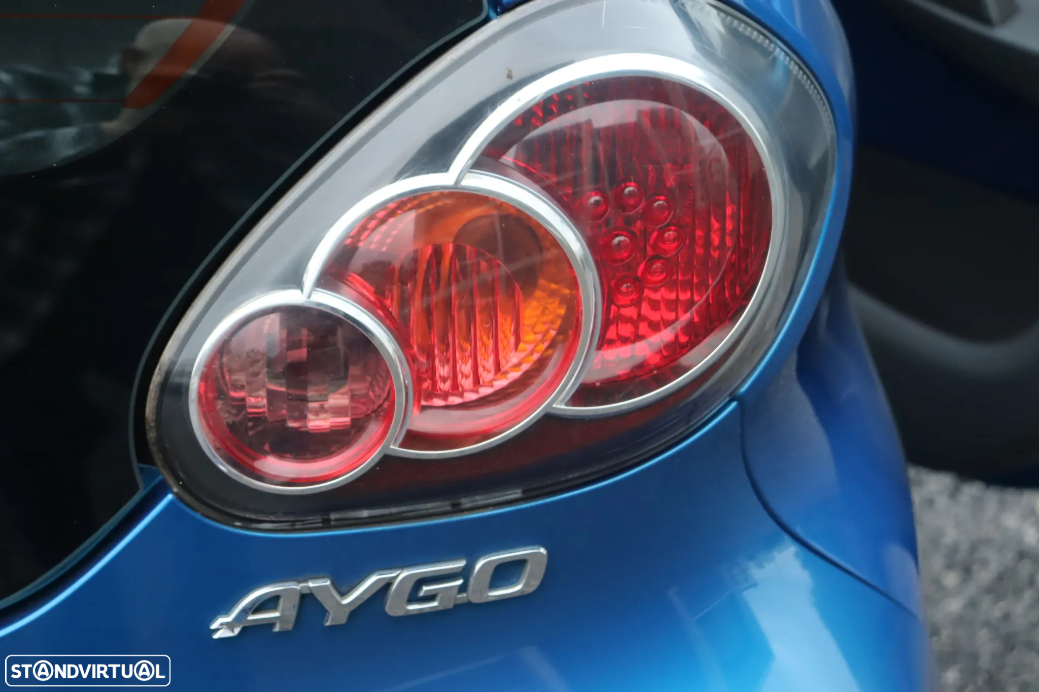 Toyota Aygo 1.0 Blue Edition - 28