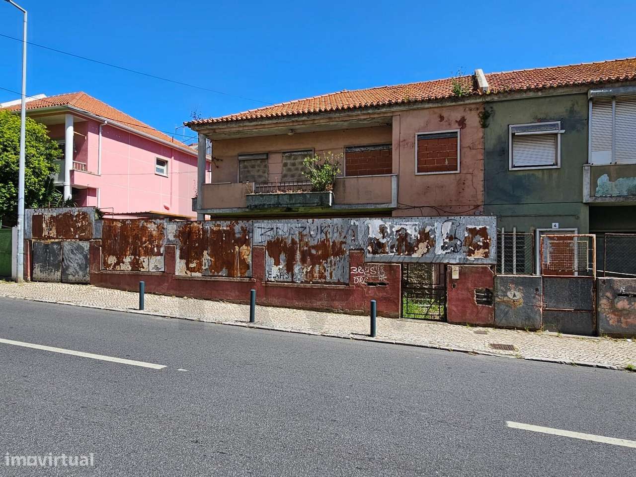 Venda Moradia  8 assoalhadas para Reconstrução Total na Calçadinha da - Grande imagem: 5/7