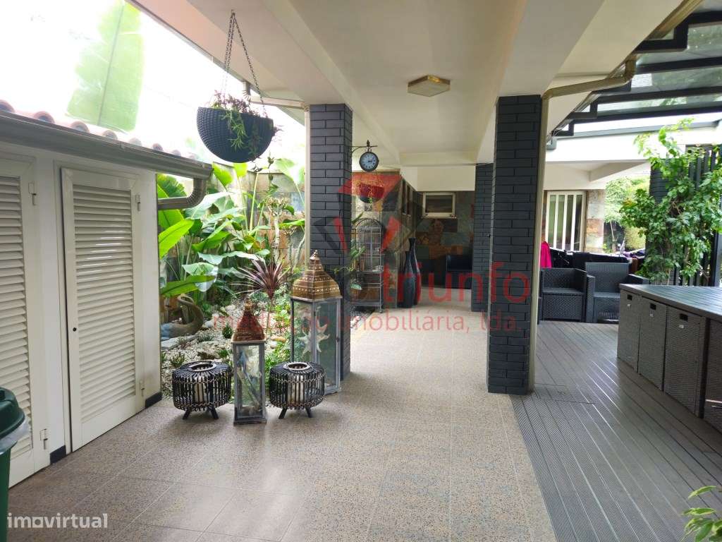 FANTÁSTICA MORADIA T3 C/ PISCINA - MANHENTE - BARCELOS-38