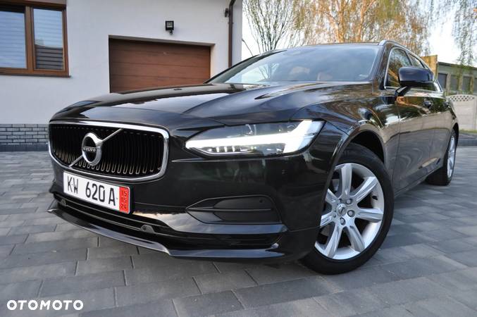 Volvo V90 D3 Momentum Pro - 10