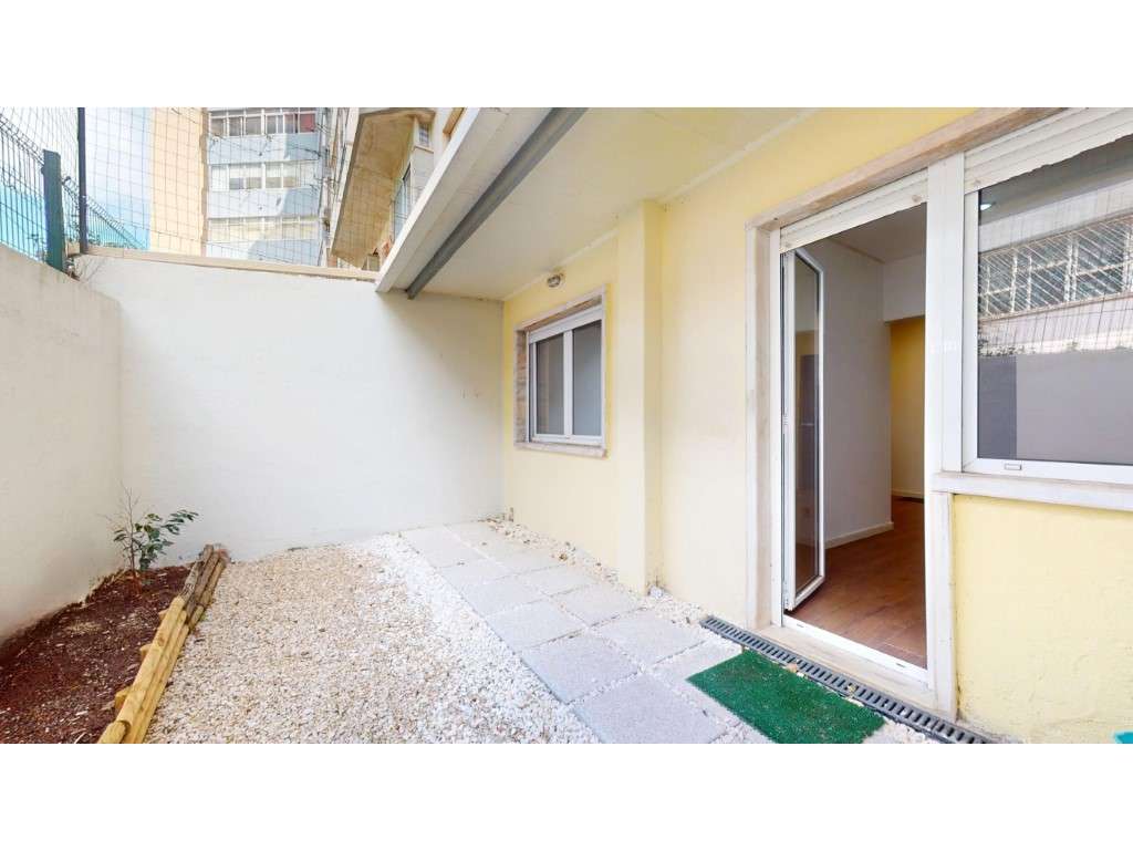 Apartamento T1 - Grande imagem: 2/19