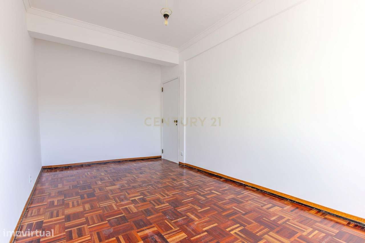Apartamento T1 no Feijó -Almada-12