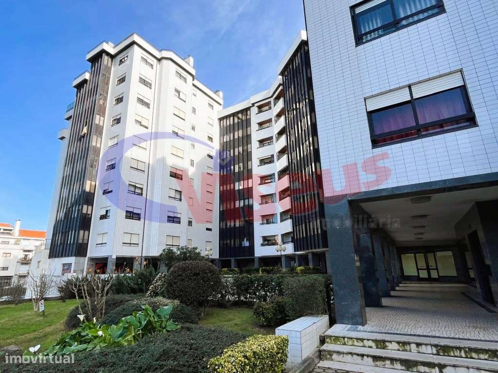 Loja de Rua Gaia Avenida - Grande imagem: 4/16