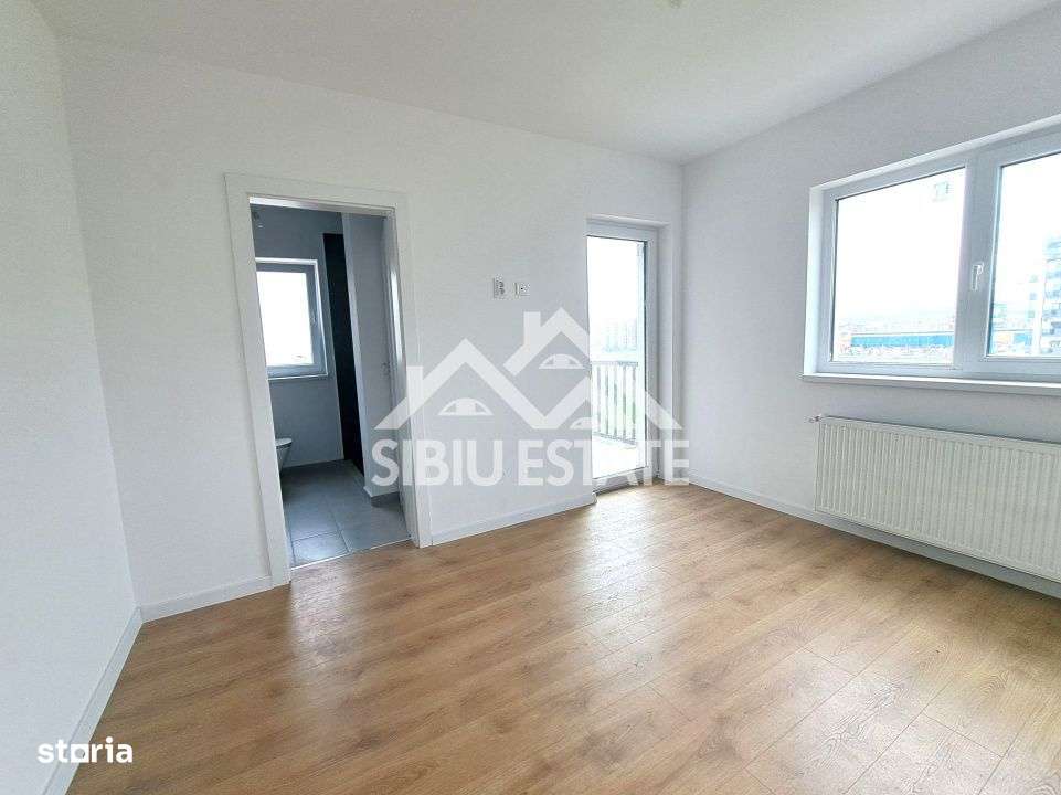 Apartament Sibiu 4 camere, 2 bai NOU lift si parcare - Imagine principală: 3/17