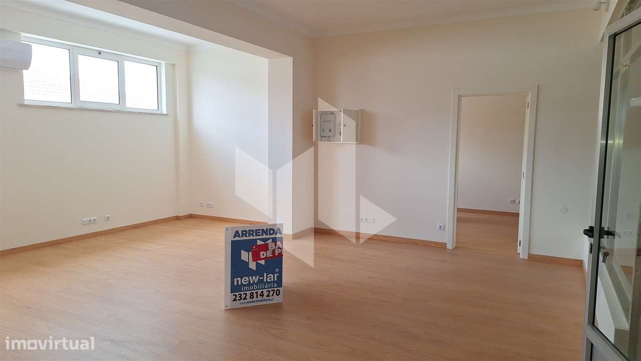 Escritório  Arrendamento em Tondela e Nandufe,Tondela - Grande imagem: 2/10