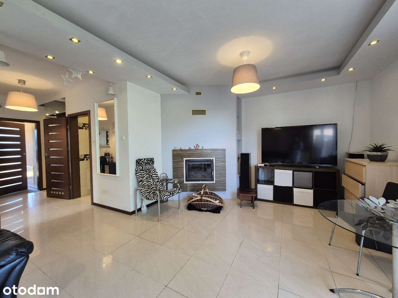 Energooszczędny nowoczesny dom z 2010r działka 10ar Gołąb pod Puławami - Pełny obrazek: 5/20