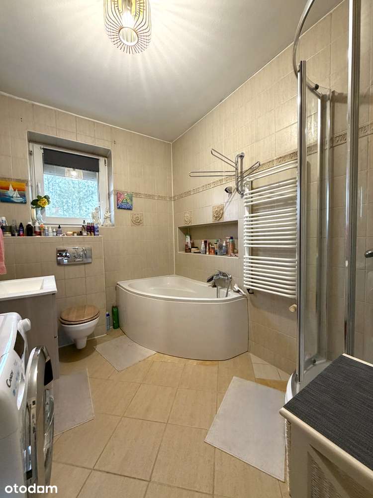 Dom szeregowy blisko Warszawy: 210 m², ogród, fotowoltaika, 6 pokoi-9