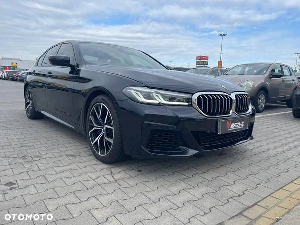 BMW Seria 5 540i xDrive - 31