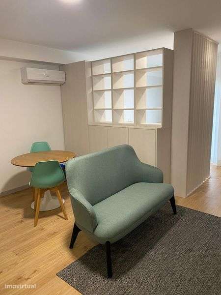 Apartamento para Alugar T0 a 150 metros da Universidade - Grande imagem: 5/12