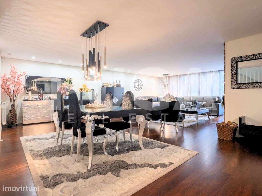 Moradia T3 na Madalena com Piscina Aquecida, SPA e Elevador | Pront...-6