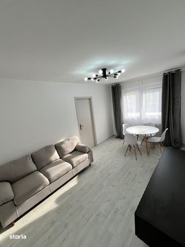 Apartament 2 camere Renovat Zona Micro 15  etajul 3 !!!-9