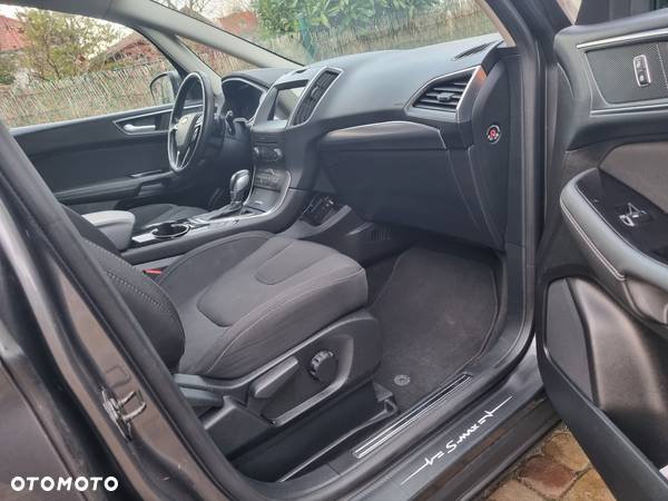 Ford S-Max 2.0 TDCi Titanium PowerShift - 8