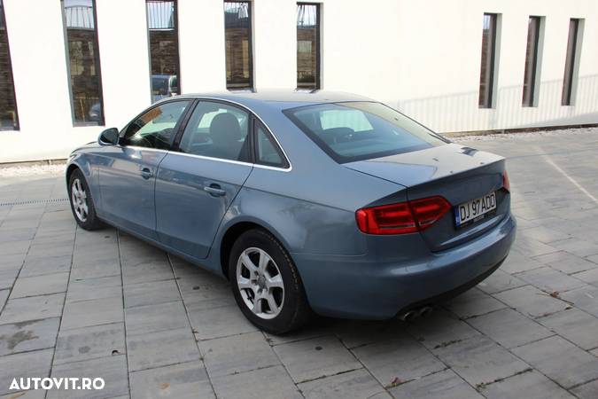 Audi A4 2.0 TDI B8 - 5