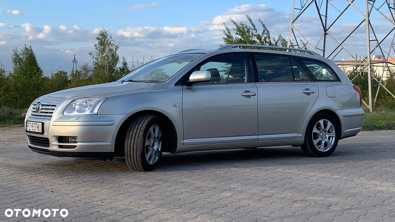 Toyota Avensis 1.8 VVT-i Combi - 4