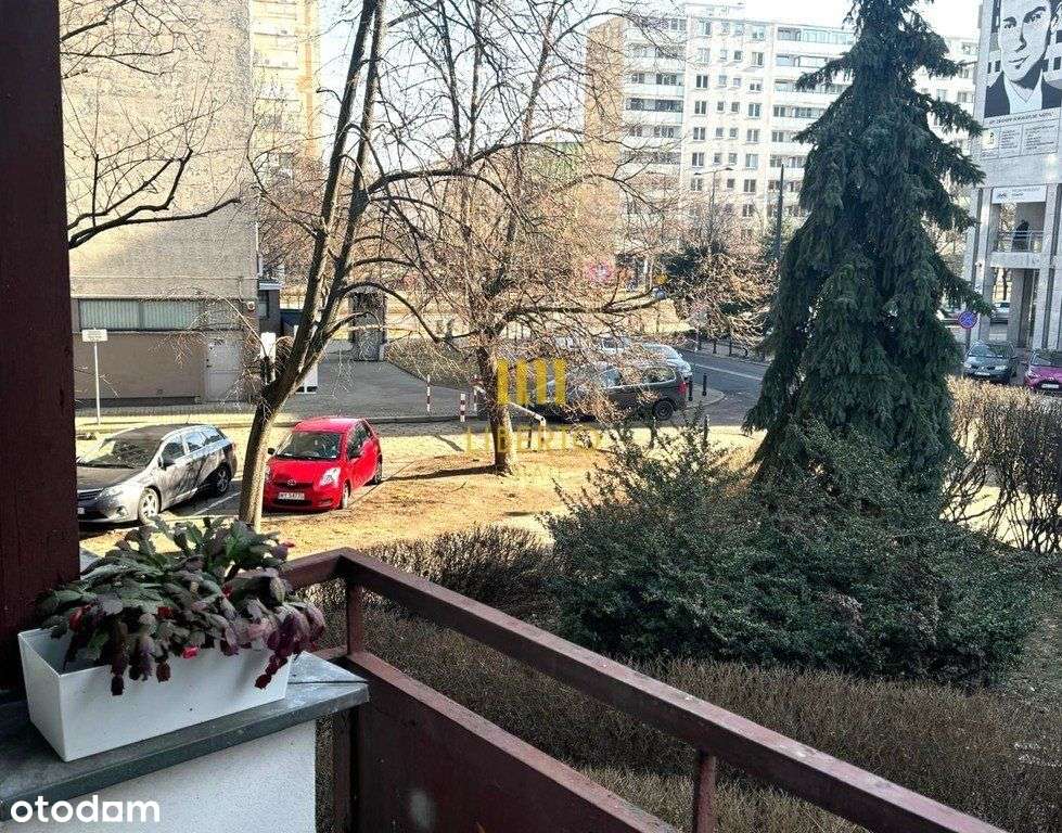 Ciche i jasne 2 pokoje z loggią na Muranowie-7