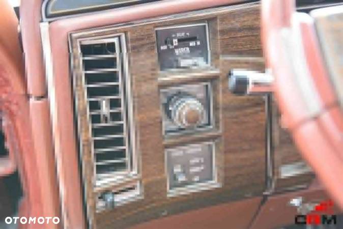 Cadillac Fleetwood - 21