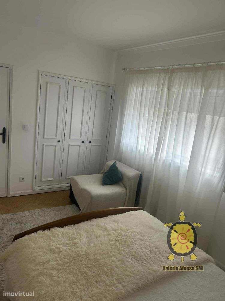 Apartamento T3 Renovado - Praia da Barra-10