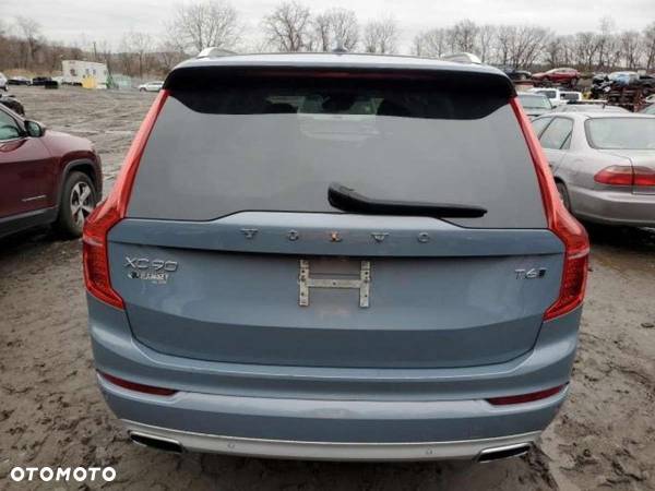 Volvo XC 90 - 6