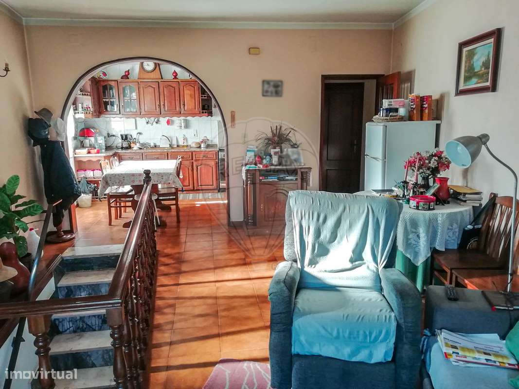 Moradia T2 para venda-4