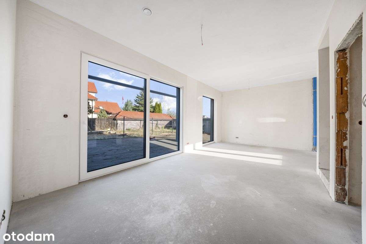 Wyjątkowy, narożny segment z tarasem Bez Prowizji-0