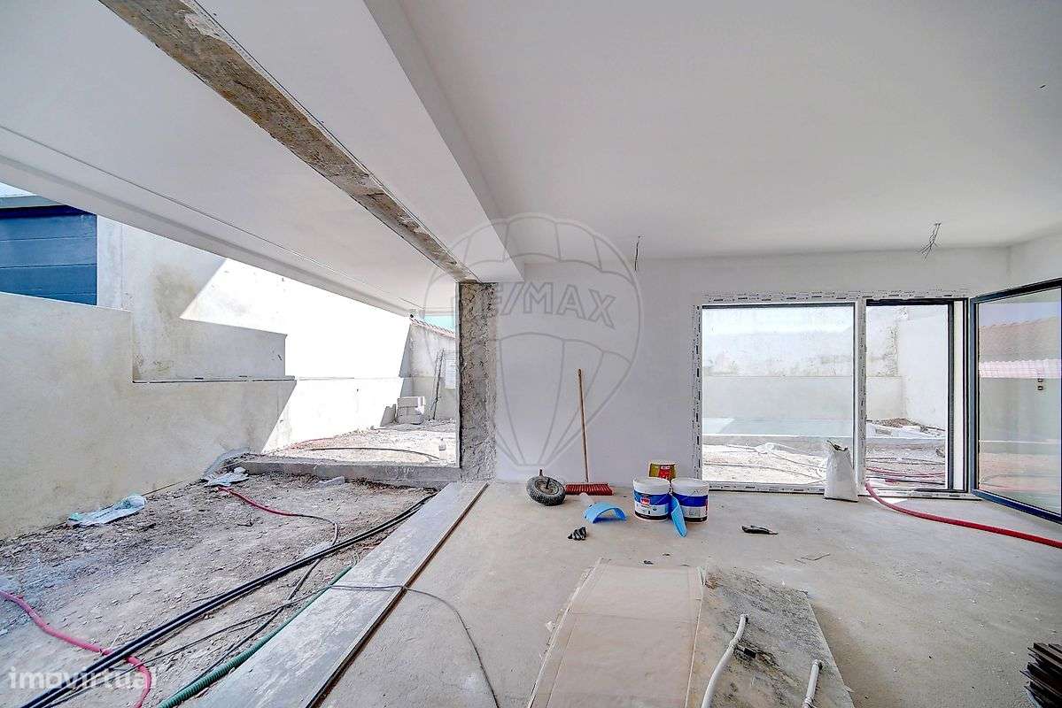 Moradia T5 para venda-44