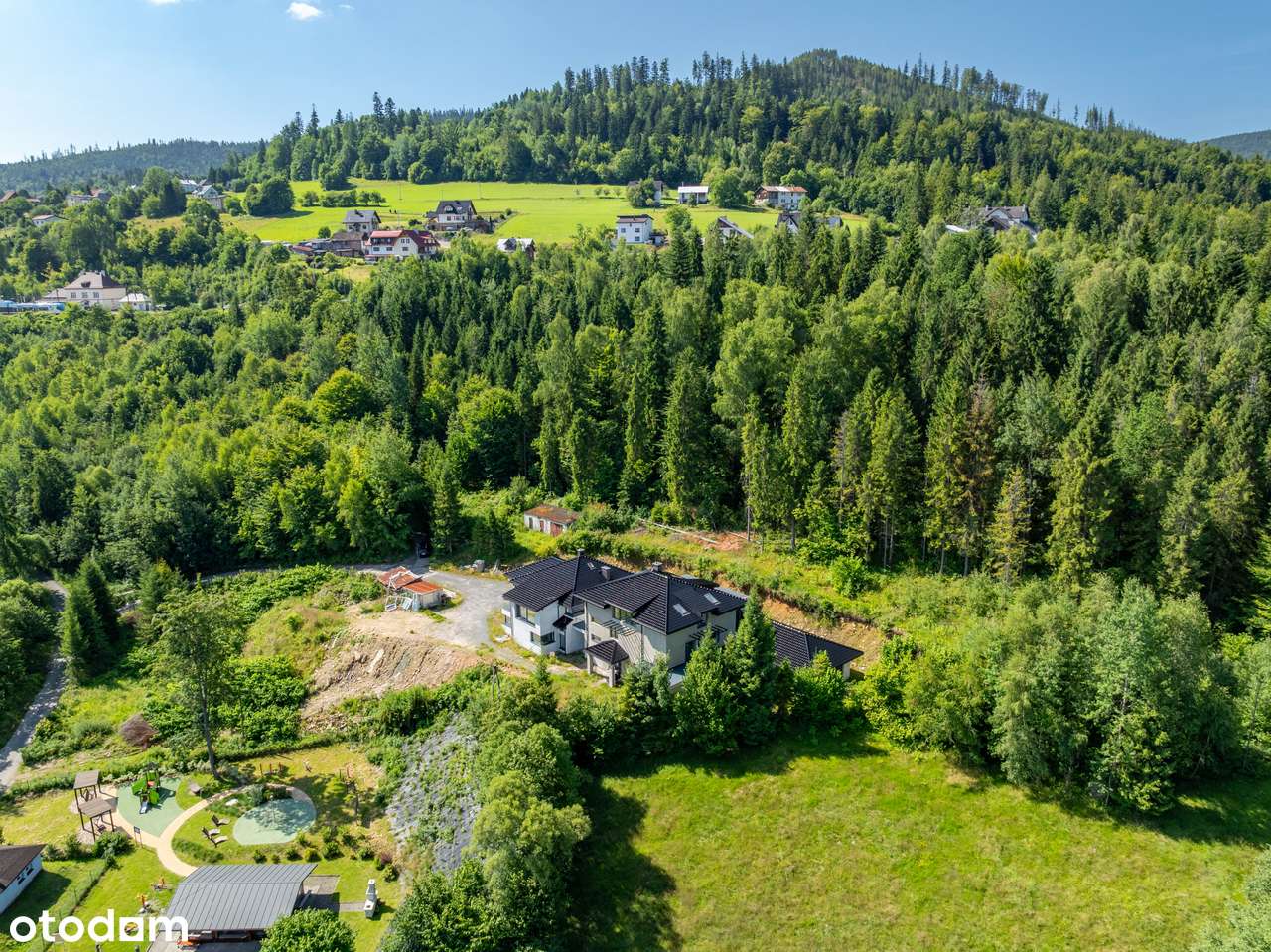 willa w Beskidach, Wisła – 663 m² działka 5 390 m² OKAZAJA-8