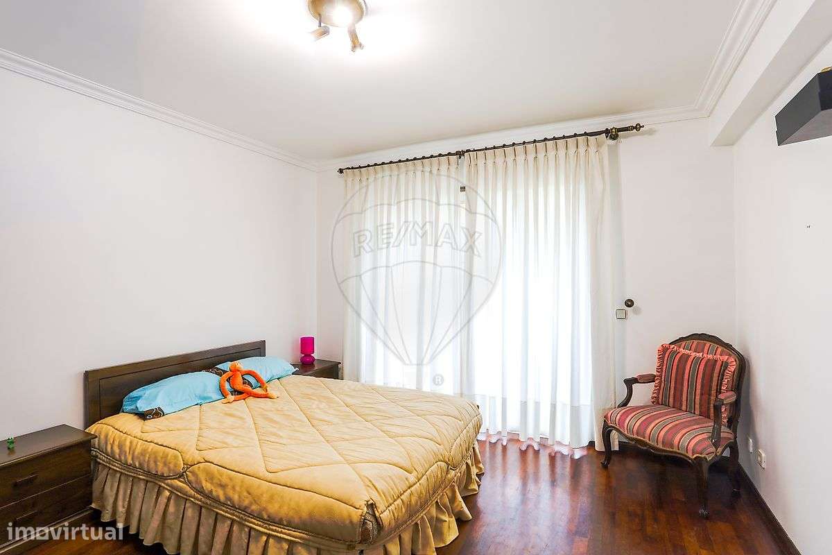 Moradia T4 para venda-31