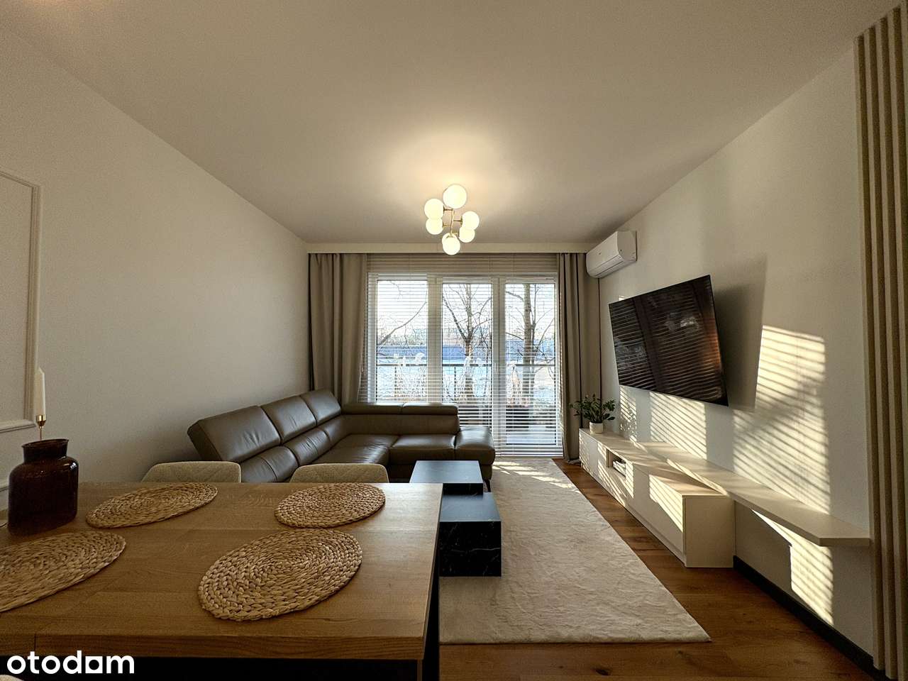 Francuska Park, 4 pokoje do wejścia, z garażem oraz z klimatyzacją-3