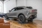 Aston Martin DBX - 3