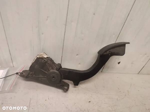 Potencjometr gazu Ford Focus MK2 Lift 2.0TDCI Pedał VOLVO C30 S40 II - 1