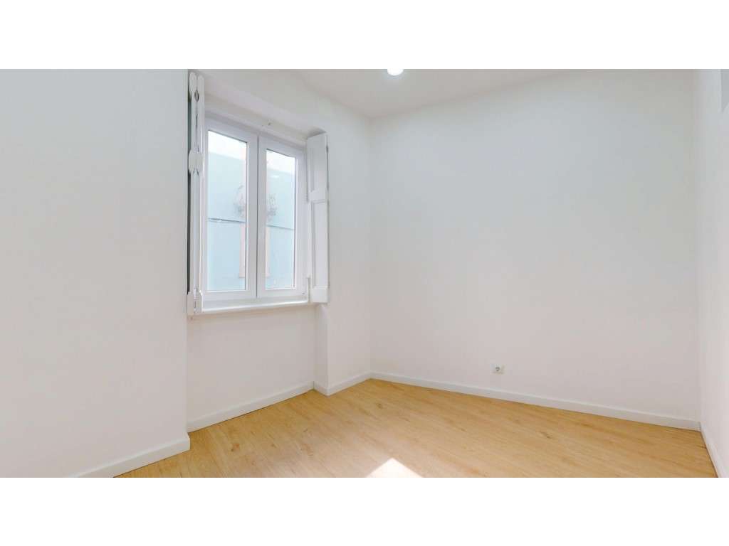 Apartamento, 2 quartos, Lisboa, São Vicente - Grande imagem: 3/15