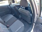 Opel Astra III 1.9 CDTI - 8