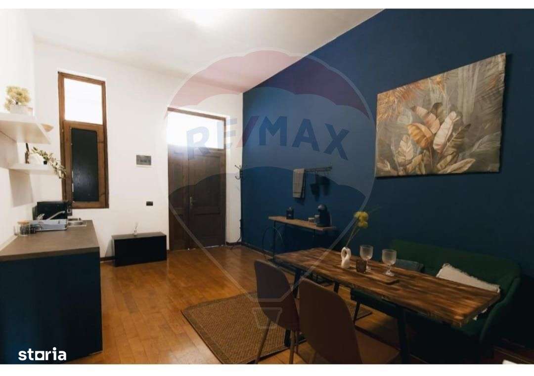 Apartament 2 camere, de închiriat, loc de parcare inclus - Centru - Imagine principală: 2/5