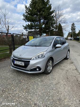 Peugeot 208 1.2 PureTech Style - 2