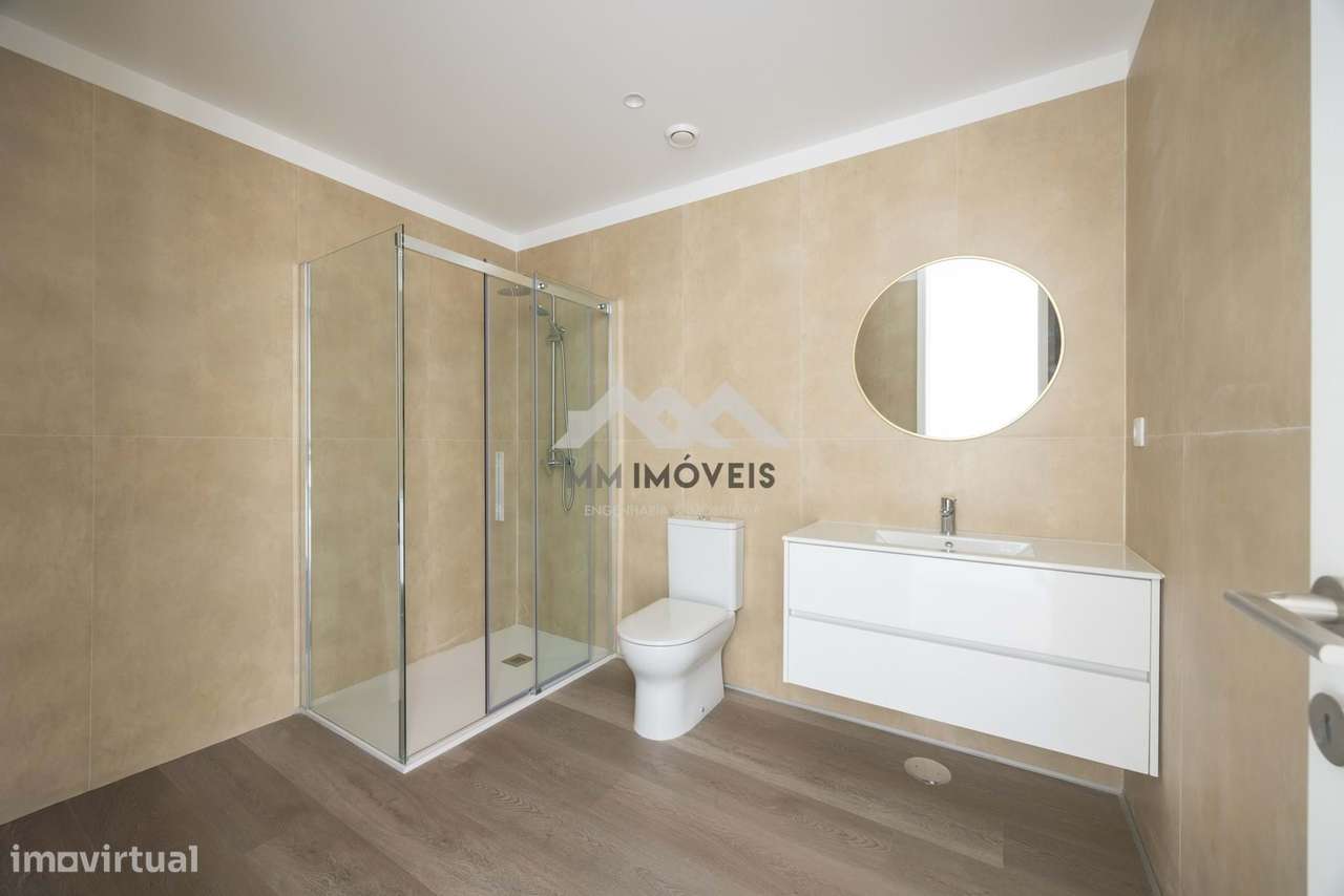 Apartamento T0 | Rio Tinto | Garagem | Elevador | PRONTO A ESCRITURAR - Grande imagem: 4/23