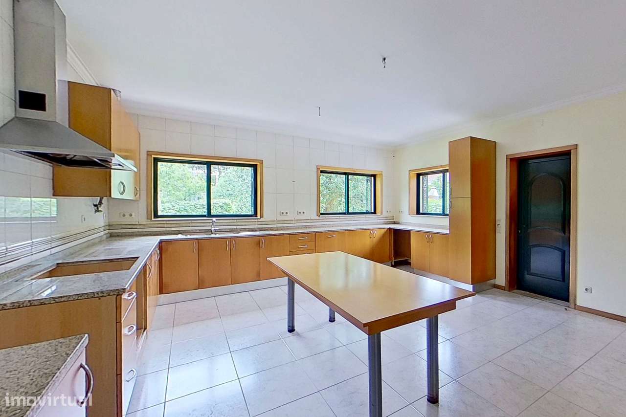 Moradia T4 Independente + T0 em Lago, Amares - Oportunidade Única!-27